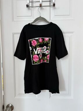 Vans Black Crewneck T-Shirt with Inside Size Tag